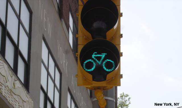 9th Avenue bicycle signal, New York, NY
