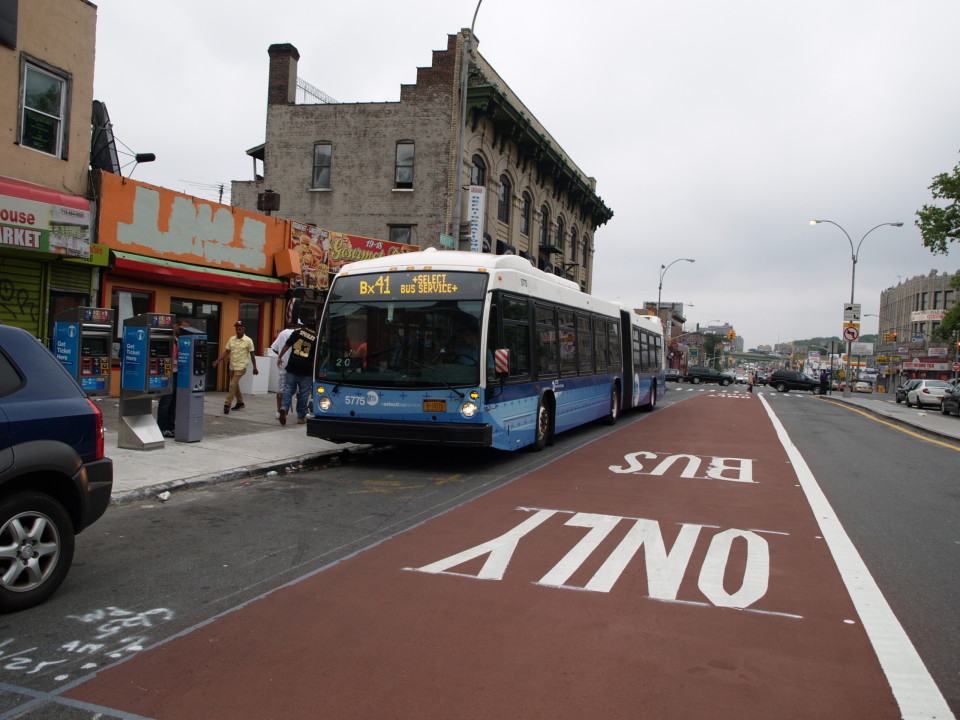 Webster Ave, New York (credit: NYC DOT)