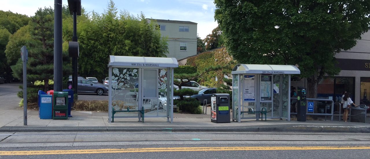 Ben-Baldwin-Shared-Bus-Streetcar-curb-extension-NS1-e1462202687786