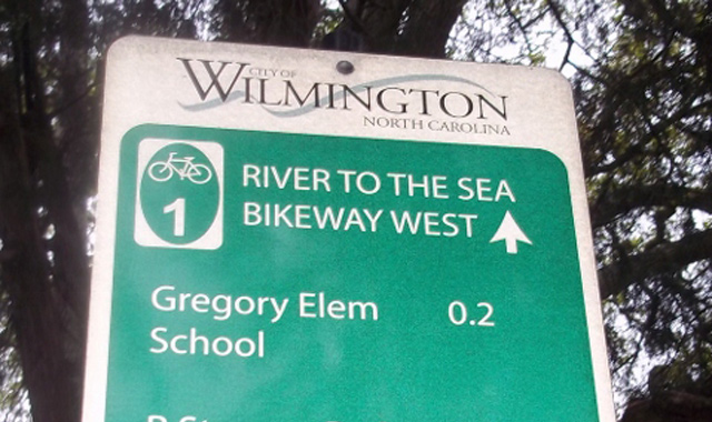 Decision Sign - Wilmington, NCThe Ann St. Bicycle Boulevard features wayfinding signage with information about bicycle routes and distances to destinations. Photo:Nate Evans